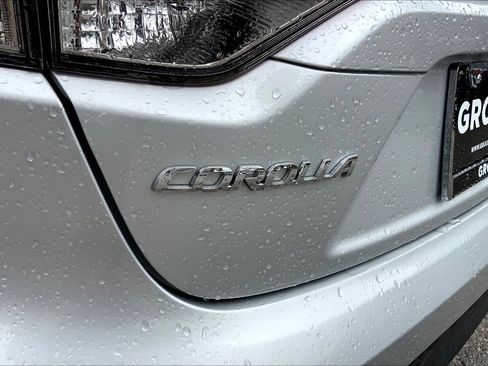 Used 2023 Toyota Corolla LE image 30