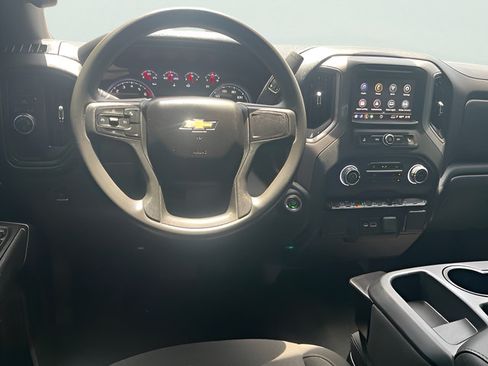 Used 2023 Chevrolet Silverado 1500 Custom RWD image 15