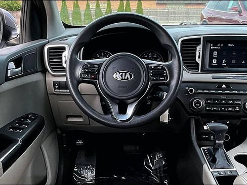 Used 2017 Kia Sportage LX w/ LX Popular Package AWD/4WD image 17