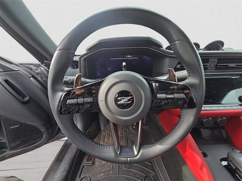 Used 2024 Nissan Z Performance w/ Floor Mat Package image 12