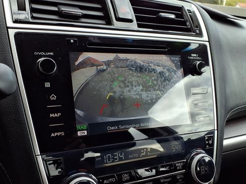 Used 2018 Subaru Legacy 2.5i Limited image 8