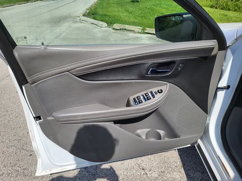 Used 2017 Chevrolet Impala LS FWD image 25