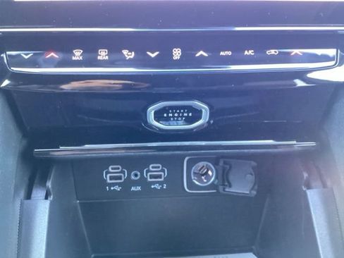 New 2026 Jeep Grand Cherokee L Limited w/ Limited Altitude Package AWD/4WD image 41