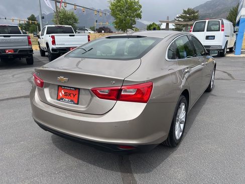 Used 2024 Chevrolet Malibu LT FWD image 9