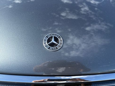 Used 2023 Mercedes-Benz EQS 580 4MATIC SUV image 23