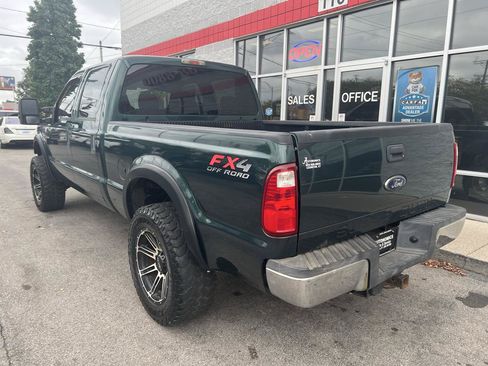 Used 2010 Ford F250 Harley-Davidson AWD/4WD image 5