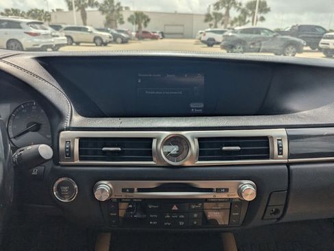 Used 2016 Lexus GS 200t w/ Preferred Accessory Package image 11