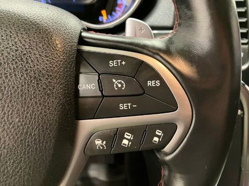 Used 2017 Jeep Grand Cherokee Trailhawk w/ Trailhawk Luxury Group AWD/4WD image 30