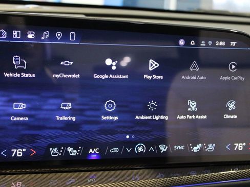 New 2026 Chevrolet Traverse High Country w/ LPO, Floor Liner Package image 39