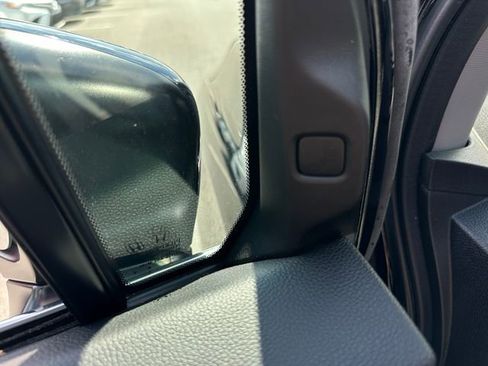 Used 2018 Honda Odyssey EX-L image 12