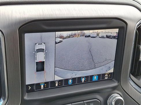 Used 2020 GMC Sierra 2500 Denali w/ Denali Ultimate Package image 18