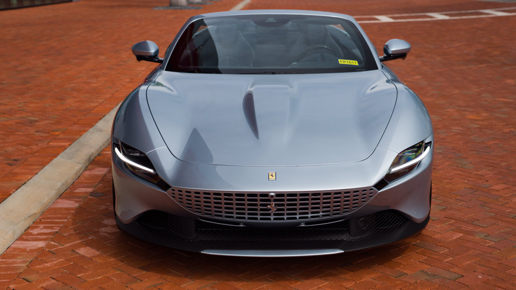 Certified 2026 Ferrari Roma Spider RWD image 12
