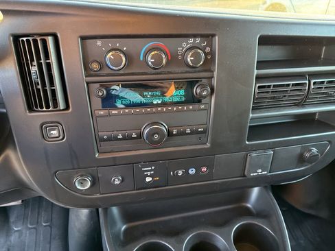 Used 2024 Chevrolet Express 2500 w/ Driver Convenience Package image 22