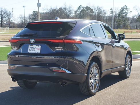 Used 2021 Toyota Venza Limited w/ Advanced Technology Package image 23