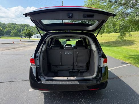 Used 2016 Honda Odyssey Touring image 14