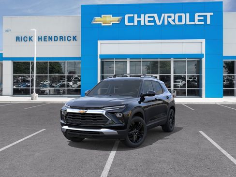 New 2026 Chevrolet TrailBlazer LT w/ Midnight Edition FWD image 10