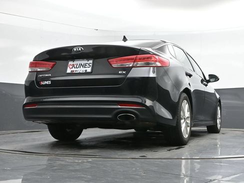 Used 2018 Kia Optima EX w/ Technology Package FWD image 39