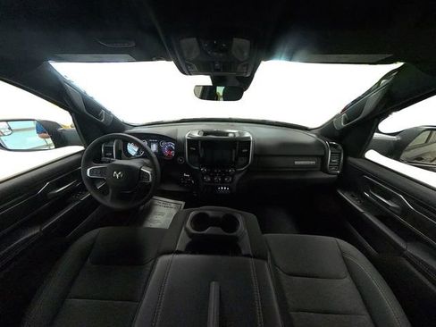 Used 2025 RAM 1500 Big Horn AWD/4WD image 33
