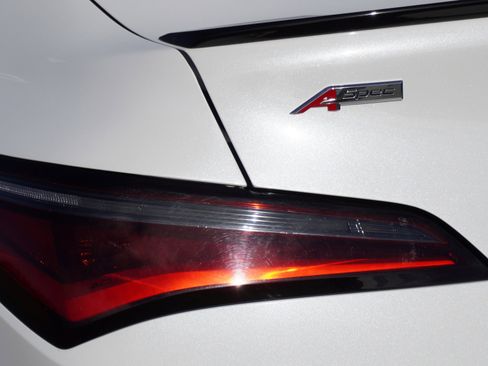 Used 2024 Acura Integra A-Spec image 11