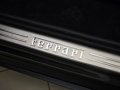 Used 2026 Ferrari Purosangue AWD/4WD image 38