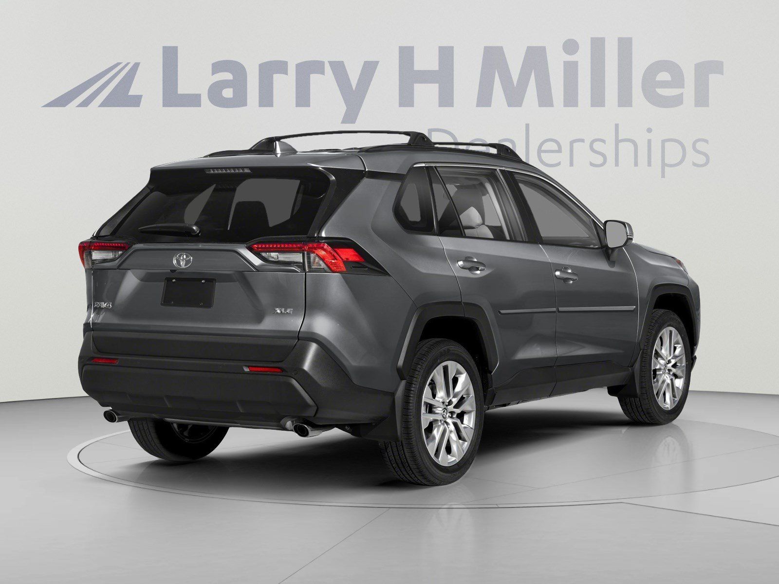 Used 2024 Toyota RAV4 XLE w/ Convenience Package AWD/4WD image 2