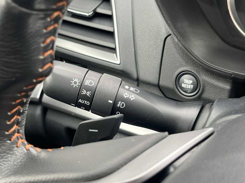 Used 2018 Subaru Crosstrek 2.0i Limited image 35