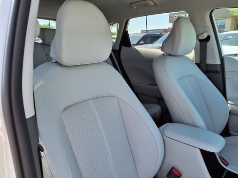 New 2026 Hyundai Kona SEL Premium FWD image 7