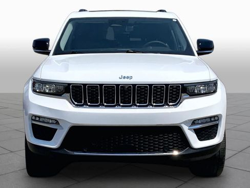 Used 2023 Jeep Grand Cherokee 4WD 4xe w/ Luxury Tech Group II image 4