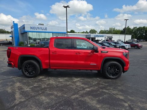 Certified 2023 GMC Sierra 1500 Elevation w/ LPO, Elevation Black Package AWD/4WD image 2