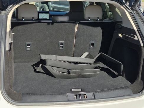 Used 2022 Lincoln Corsair FWD w/ Equipment Group 101A image 9