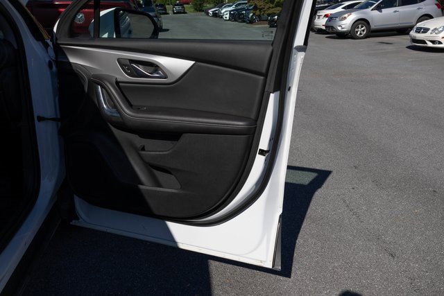 Used 2023 Chevrolet Blazer LT AWD/4WD image 18