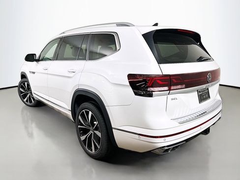 New 2026 Volkswagen Atlas SEL Premium R-Line AWD/4WD image 5