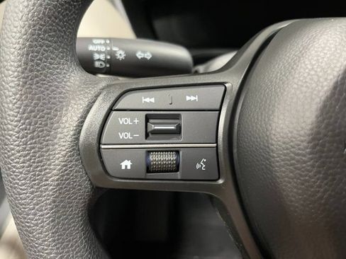 New 2027 Honda HR-V LX image 16