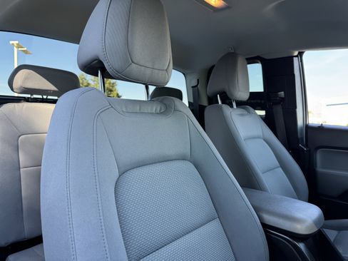 Used 2020 Chevrolet Colorado W/T w/ WT Convenience Package image 22