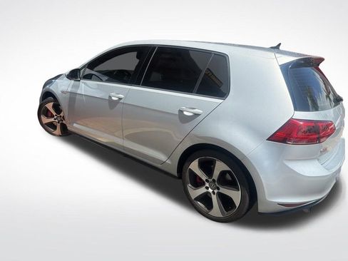 Used 2017 Volkswagen GTI Autobahn image 2