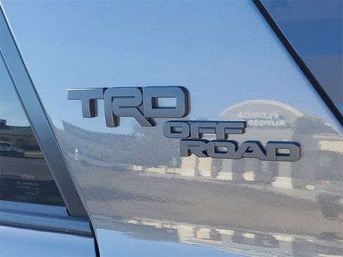 Used 2019 Toyota 4Runner TRD Off-Road Premium image 30