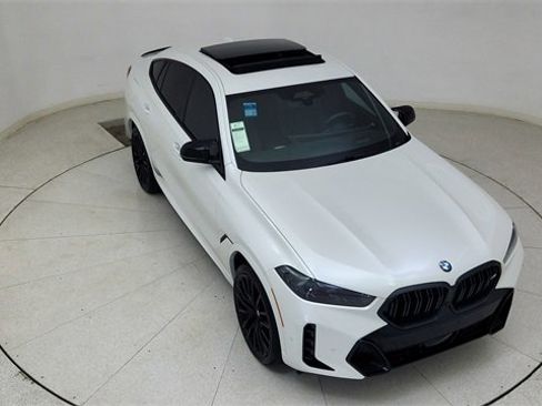Used 2025 BMW X6 M60i image 77