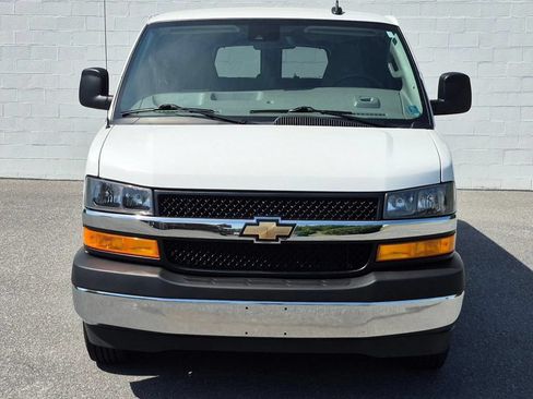 Used 2025 Chevrolet Express 3500 LT w/ LT Preferred Equipment Group RWD image 47