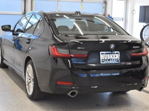 Used 2023 BMW 330i xDrive Sedan w/ Premium Package AWD/4WD image 10