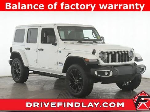 Used 2025 Jeep Wrangler Unlimited Sahara w/ Safety Group image 1