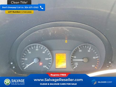Used 2016 Mercedes-Benz Sprinter 2500 image 12