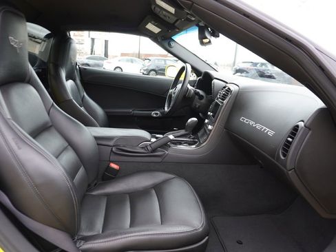 Used 2011 Chevrolet Corvette Grand Sport w/ Preferred Equipment Group image 8