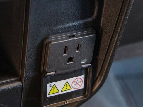 New 2026 RAM 2500 Tradesman image 24