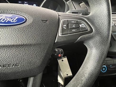 Used 2015 Ford Focus SE image 27