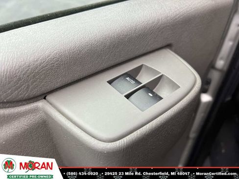 Used 2017 Chevrolet Express 3500 LT w/ LT Preferred Equipment Group image 16