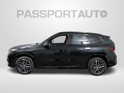 Used 2025 BMW X1 xDrive28i w/ M Sport Package AWD/4WD image 2