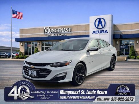 Used 2023 Chevrolet Malibu LT FWD image 1