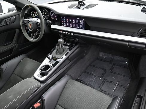 Used 2025 Porsche 911 GT3 RS RWD image 29