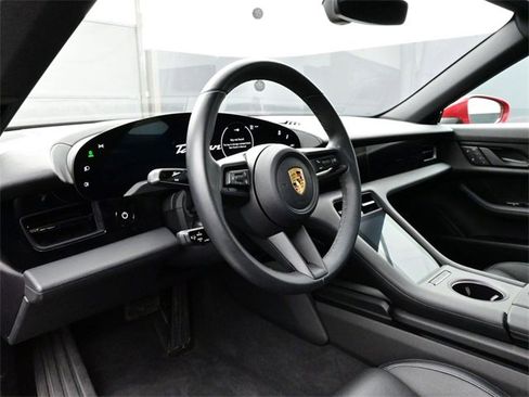 Certified 2022 Porsche Taycan 4S image 4