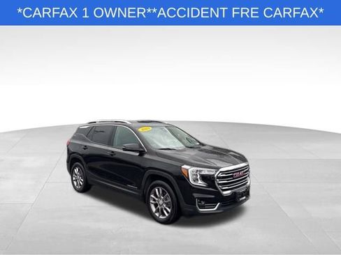 Used 2023 GMC Terrain SLT image 1